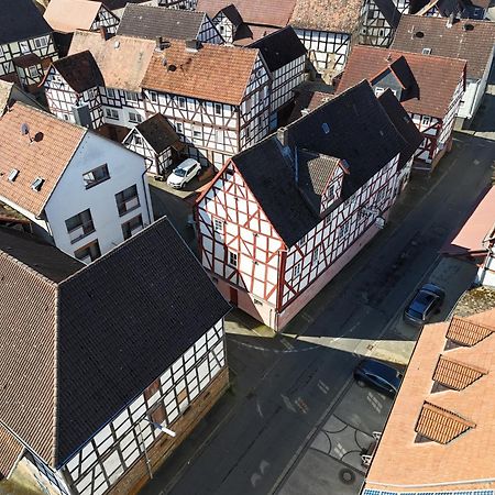 Zur Goldenen Krone Pension Stadtallendorf Esterno foto