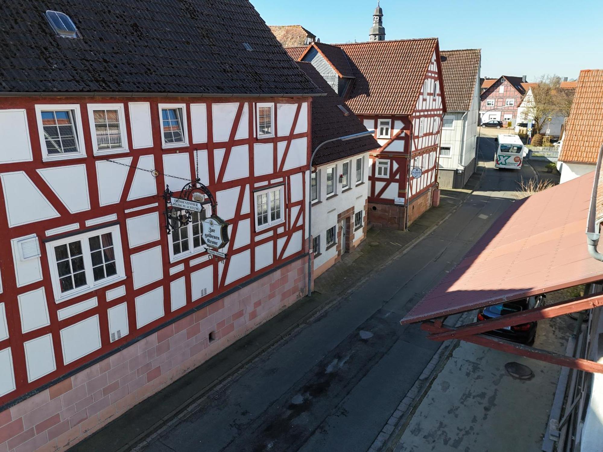Zur Goldenen Krone Pension Stadtallendorf Esterno foto