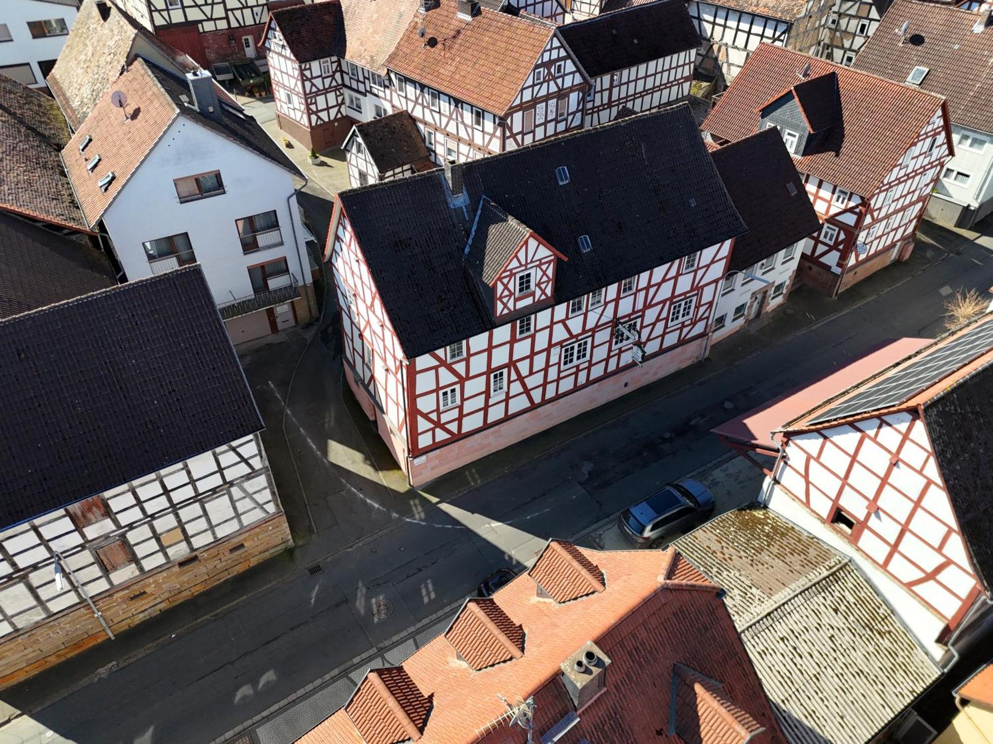 Zur Goldenen Krone Pension Stadtallendorf Esterno foto